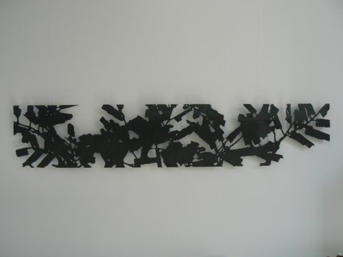 Piece -- materials: steel; dimensions: 100 x 19.5 cm;