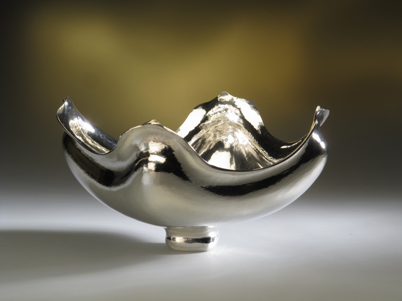 Piece -- materials: silver; dimensions: 18 x 18 x 12 h cm;