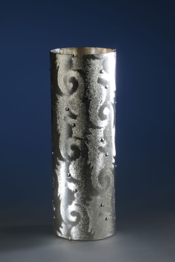 Piece -- materials: silver; dimensions: diameter 10, 30 h cm;