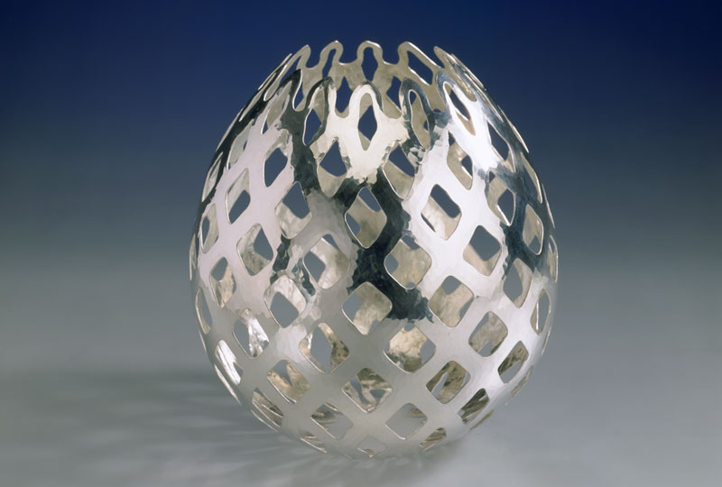 Piece -- materials: silver; dimensions: diameter 20, 21h;