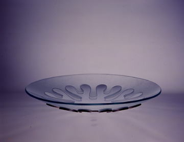 Piece -- materials: silver, glass; dimensions: diameter 50;