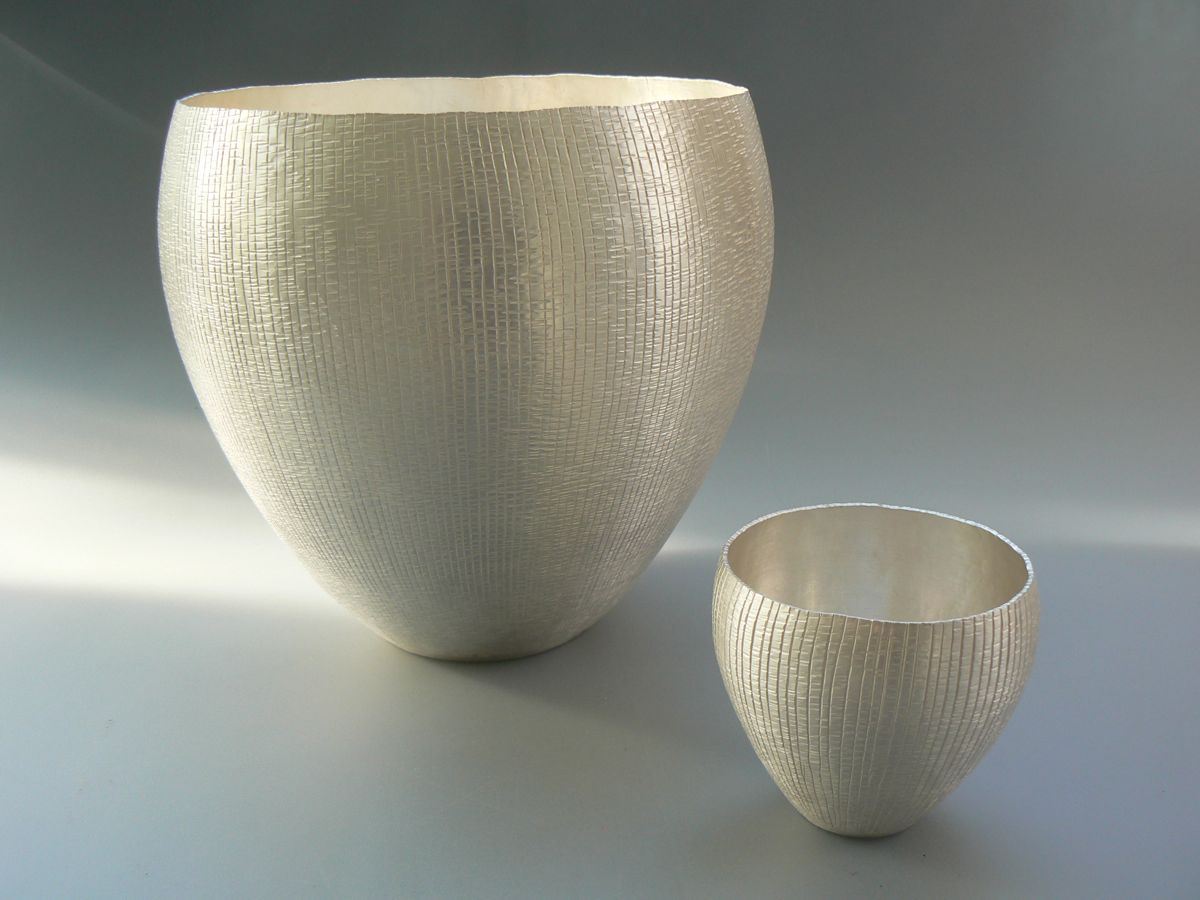 Piece -- materials: silver; dimensions: diameter 20, h 20 cm;