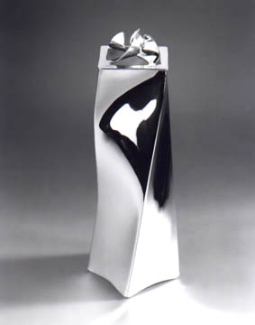 Piece -- materials: silver; dimensions: 50h;