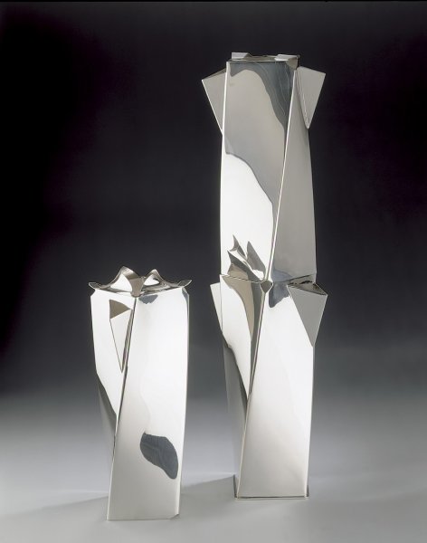 Piece -- materials: silver; dimensions: 90h;